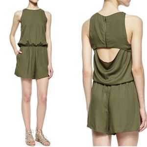 Alice + Olivia Open Back Romper Sleeveless Olive Green Size 2 Minimal Chic Party